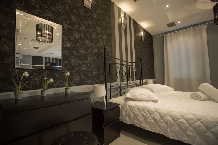 Room 20 of 80