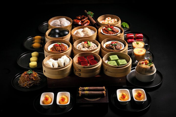 Dining 76 of 140