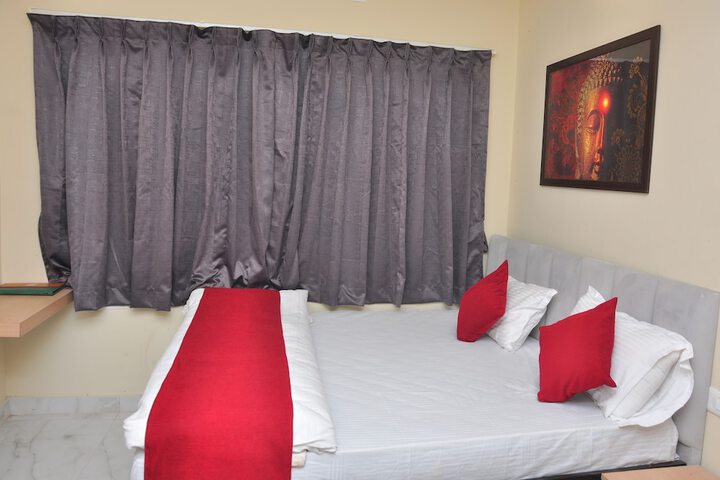 Room 17 of 26