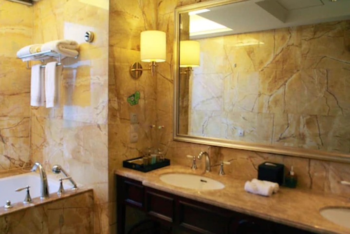 Bathroom Interior Photo
