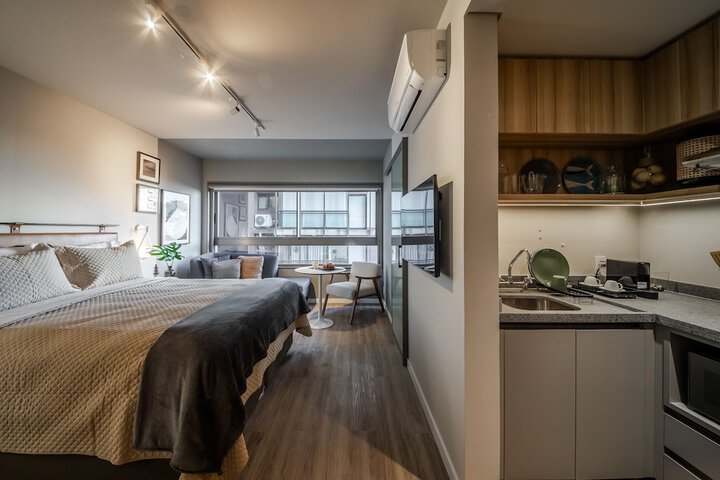 Room 12 of 41