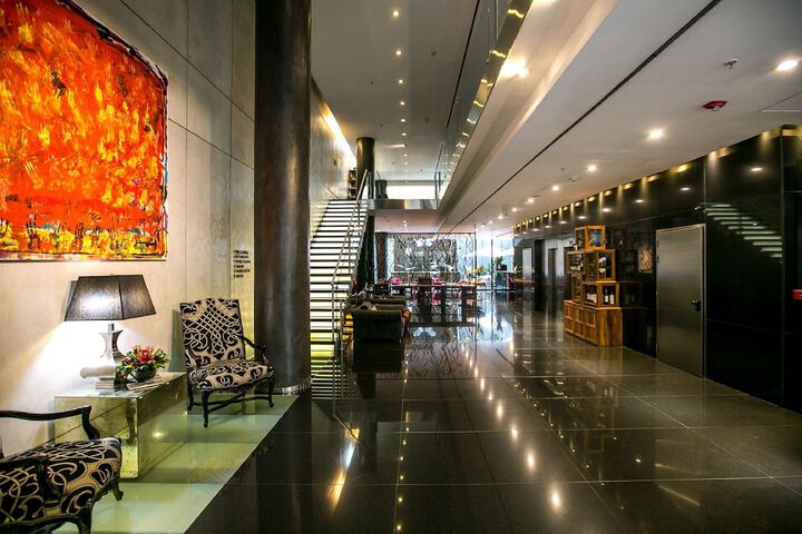 Guest Lobby