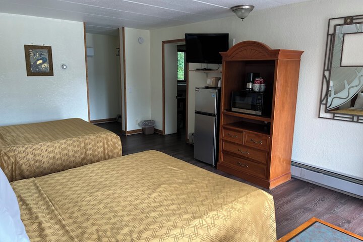 Room 77 of 180