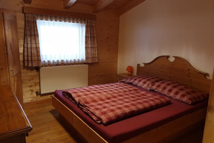 Room 8 of 24