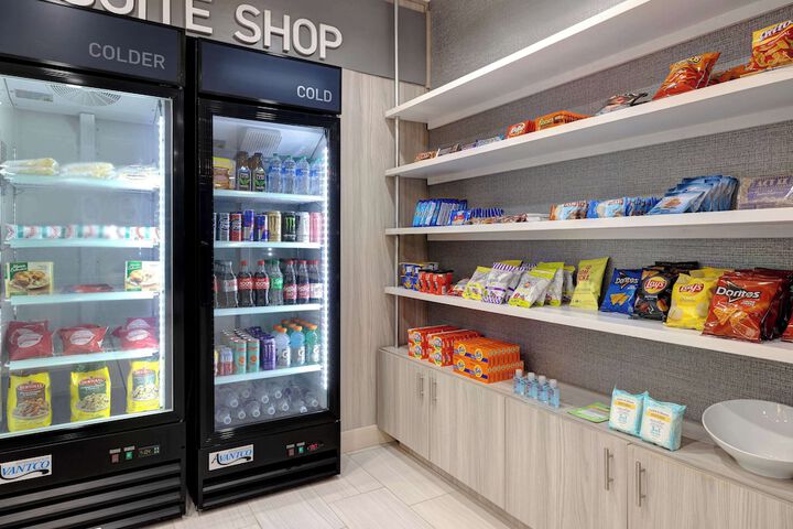 Snack bar