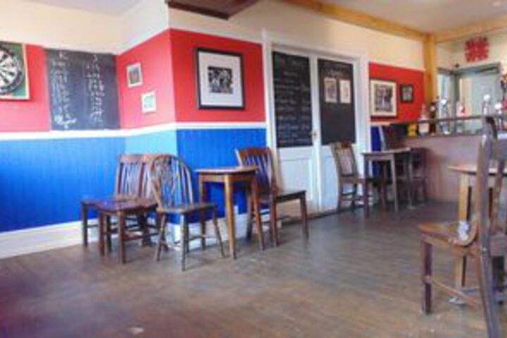 Hotel Bar