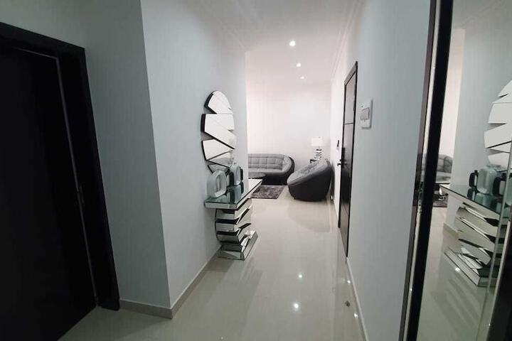 Room 9 of 20