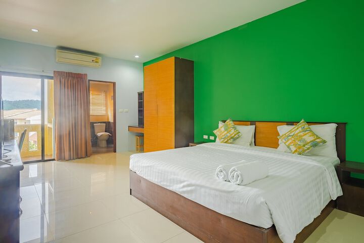 Room 5 of 53