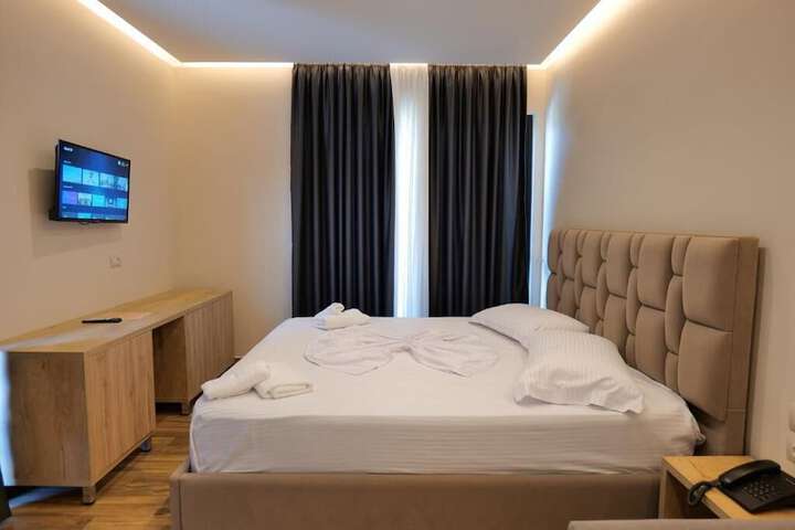 Room 49 of 107