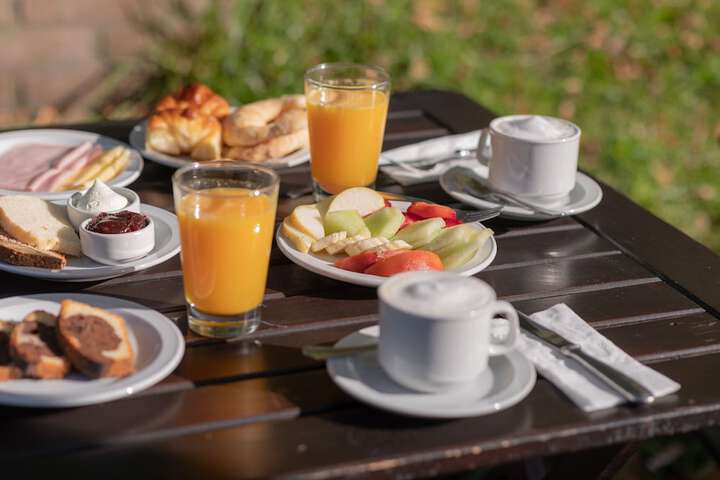 Breakfast/Coffee Service 44 of 60