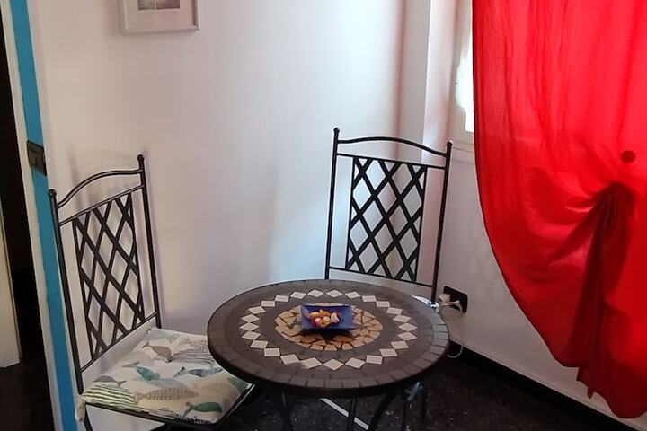 Room 15 of 38
