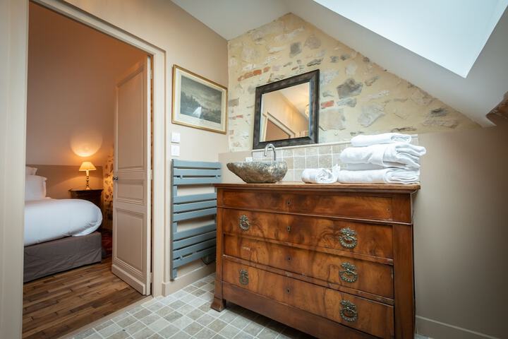 Room 47 of 67