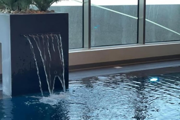 Pool 42 of 94