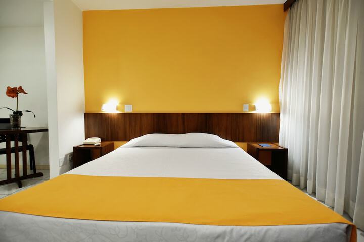 Room 7 of 52