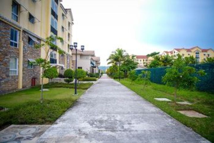 Property Grounds 41 of 42