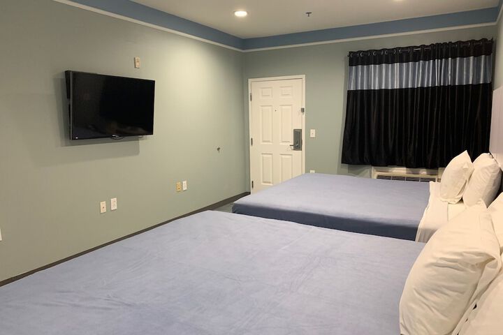 Room 14 of 35