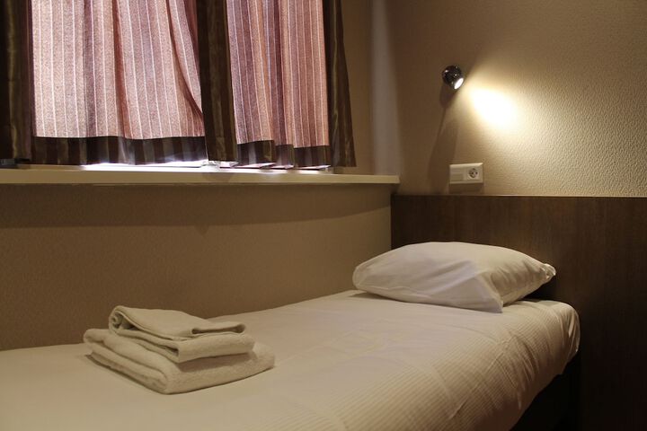 Room 20 of 34