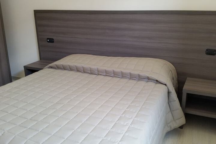 Room 7 of 39