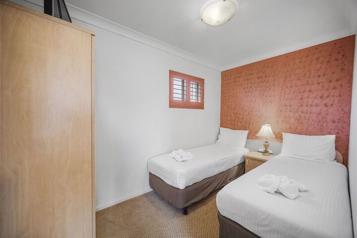 Room 12 of 45