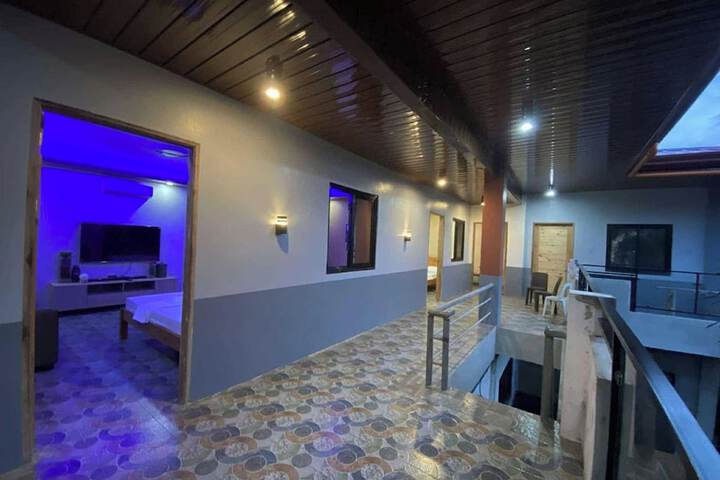 Ballroom/Hall 38 of 55