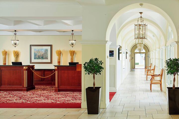 Hotel Lobby