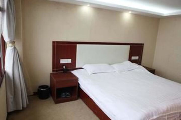 Room 15 of 58