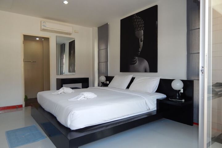Room 18 of 71