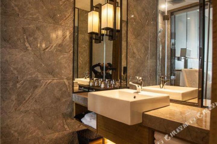 Manting Hotel (Ganzhou Vientiane City)