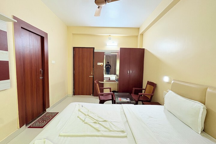 Room 15 of 43