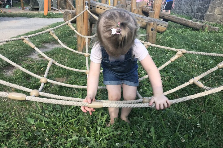 Childrens Activities 42 of 101