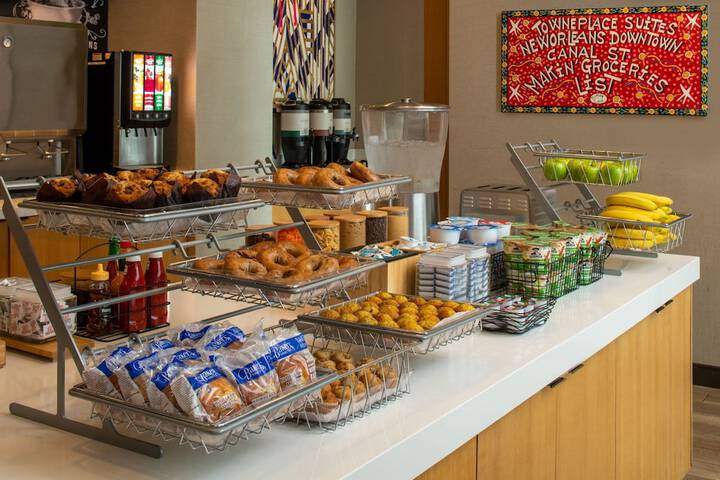 Breakfast/Coffee Service 39 of 51