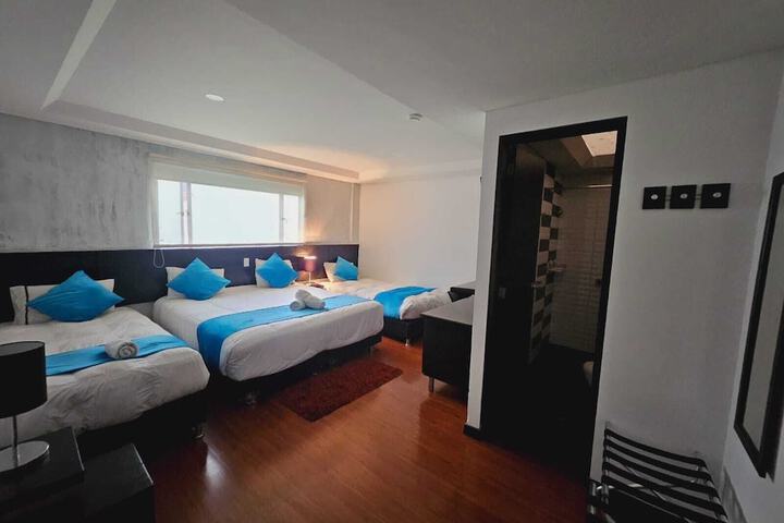 Room 21 of 35