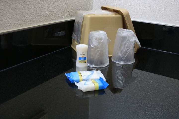 Bathroom amenities