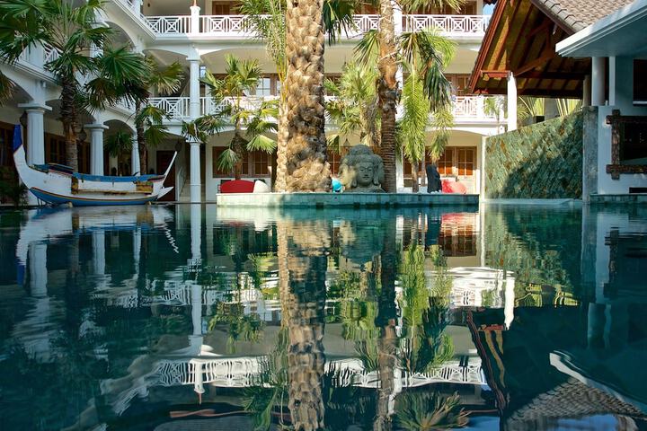 Pool 86 of 136