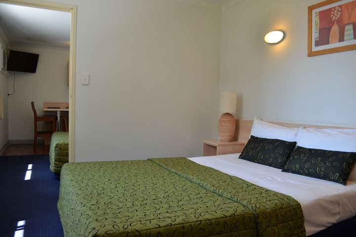 Room 7 of 51