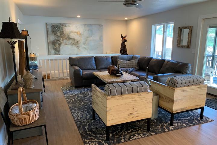 Room 27 of 49