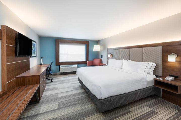 Room 7 of 36