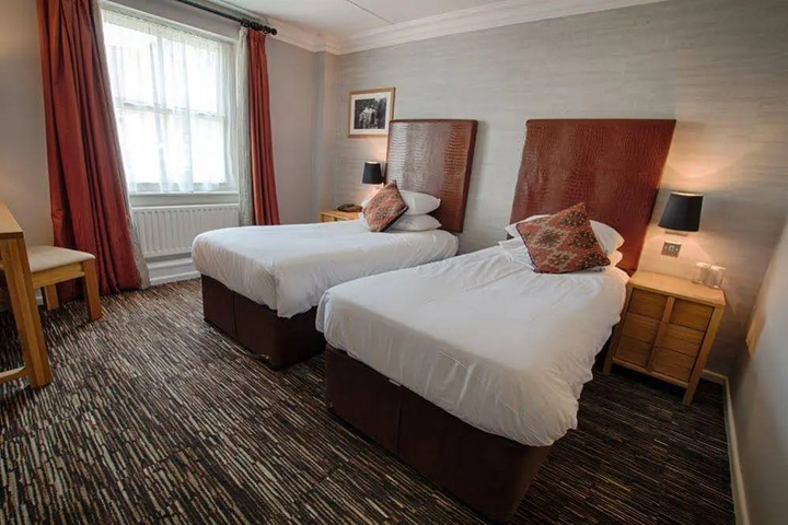 Saracens Hotel