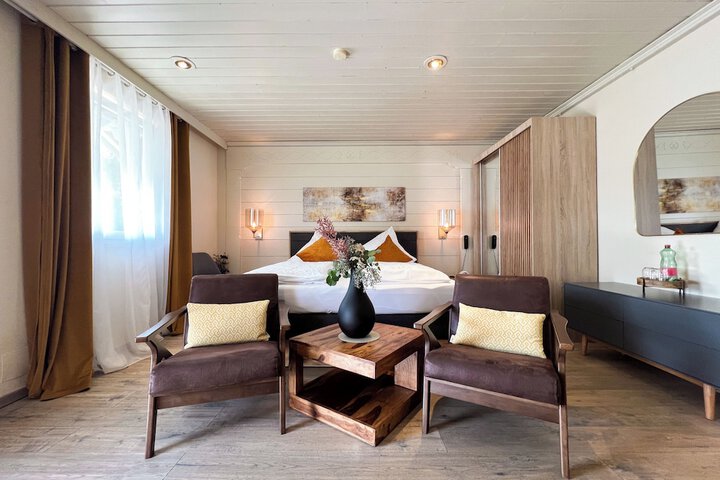 Room 48 of 207