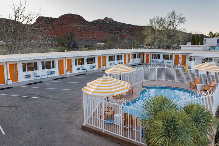 Hotel 78 of 105