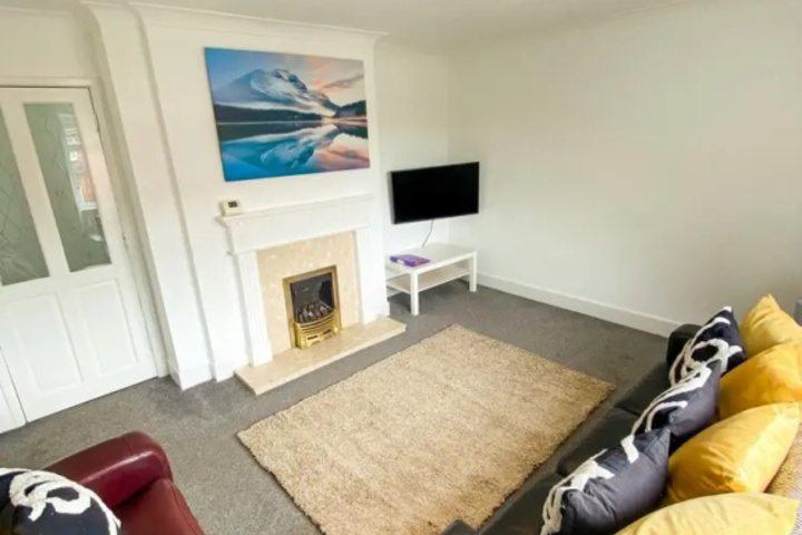 Sarabell House - 2 Bedrooms Choppington
