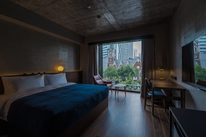 Room 5 of 44