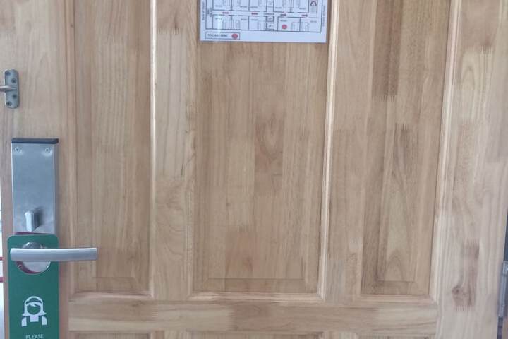 Room 7 of 56
