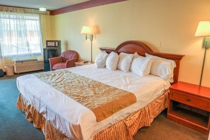 Room 7 of 29