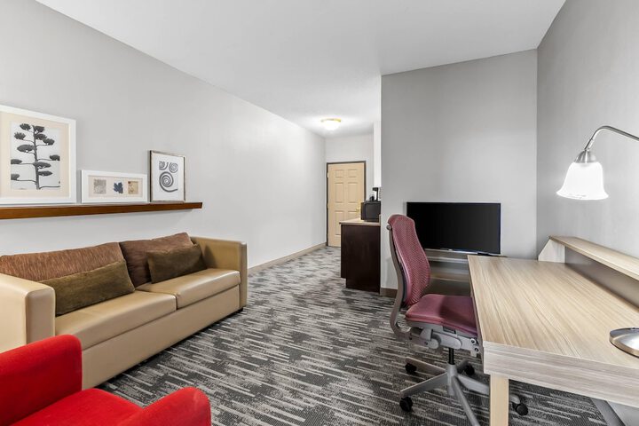 Room 35 of 64