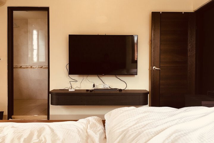 Room 7 of 7
