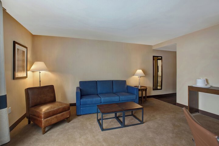 Room 22 of 95