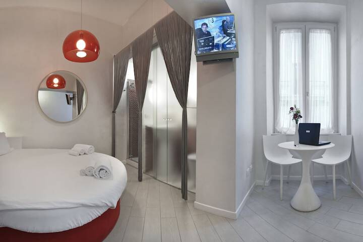 Room 4 of 60