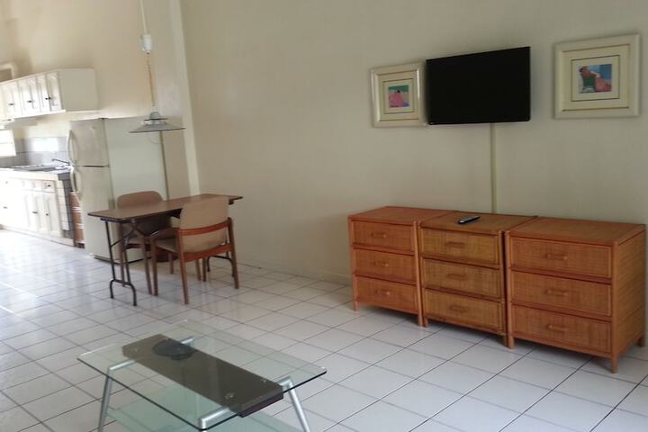 Room 15 of 26