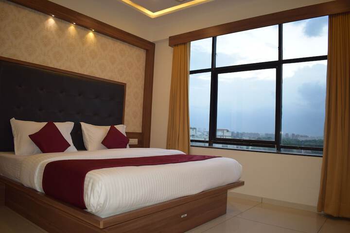 Room 12 of 54